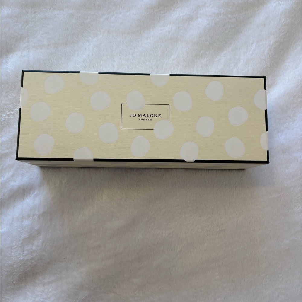 Jo Malone gift box